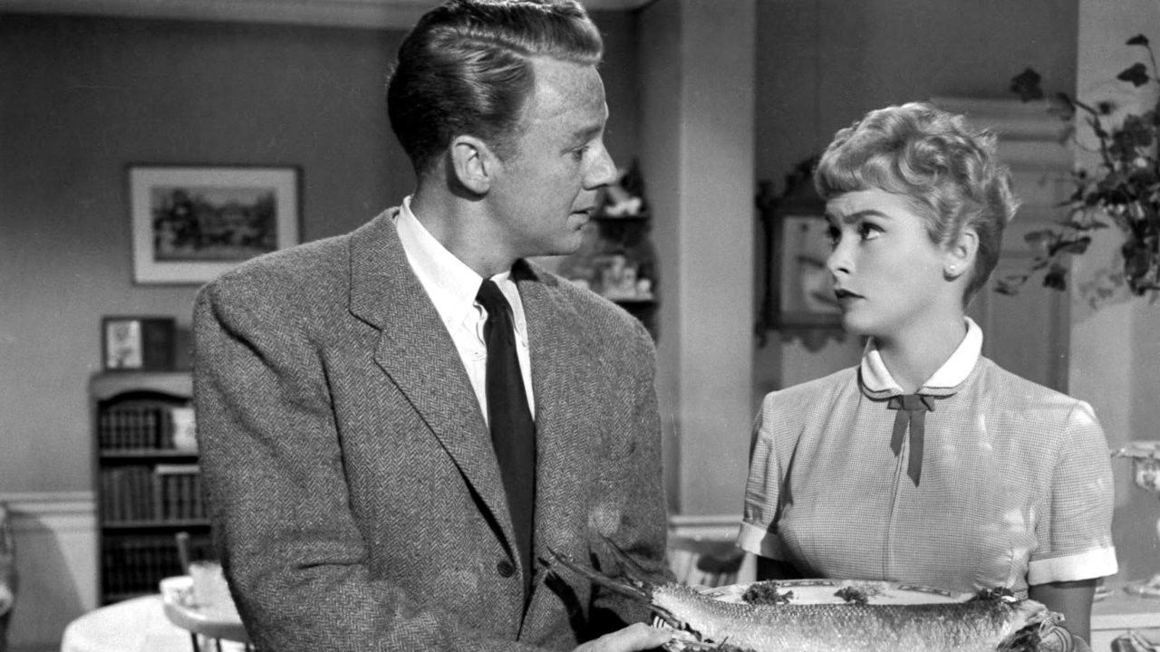 Backdrop image for movie Confidentially Connie