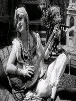 Enis Aldjelis, die Blume des Ostens