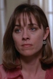 Photo of Leslie Ryan