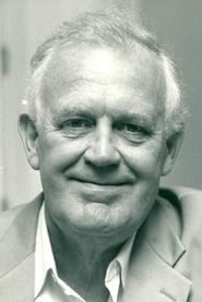 Photo of Joss Ackland