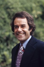 Photo of Laurence Luckinbill