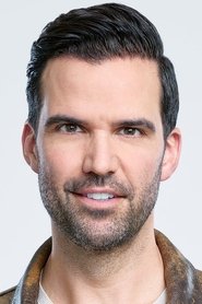 Photo of Benjamin Ayres