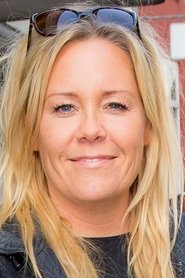 Photo of Linda Petersen