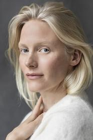 Photo of Laura Birn
