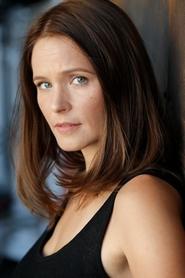 Photo of Erin Kelly