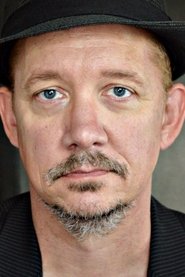 Photo of Tom Wood