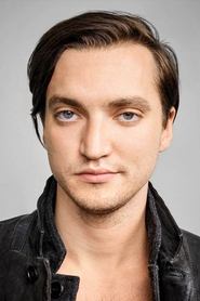 Photo of Richard Harmon