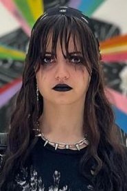Photo of Mackenzie Mills