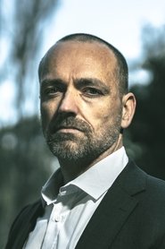 Photo of Luke Hendrickson