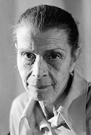 Photo of Lola Gaos