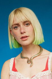 Photo of Alli Neumann