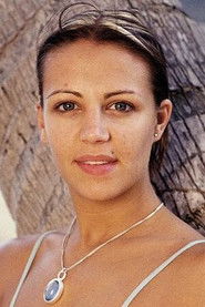 Photo of Sarah Jones