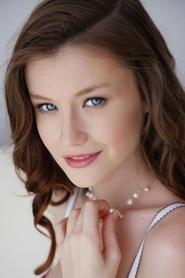 Photo of Tania Fox