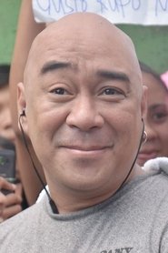 Photo of Wally Bayola