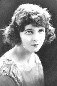 Photo of Flora le Breton