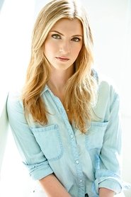 Photo of Lauren Harper