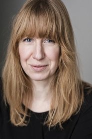 Photo of Nia Gwynne