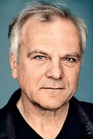 Photo of Bernhard Schütz