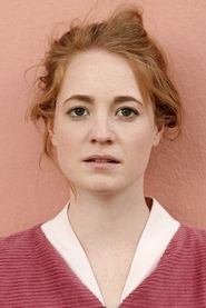 Photo of Leonie Benesch