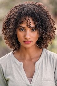 Photo of Jasmine Aivaliotis