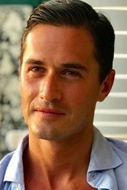 Photo of Charlie Siem