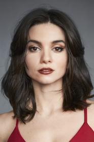 Photo of Lauren LaVera
