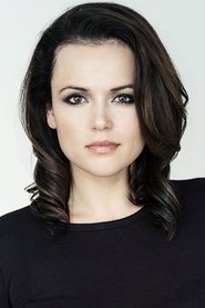 Photo of Tara Wilson