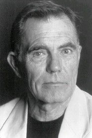 Photo of Maurice Roëves