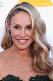 Photo of Tracy Pollan