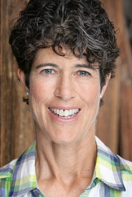 Photo of Carrie Gibson