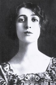 Photo of Elena Sangro