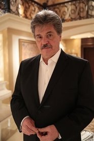 Photo of Arturo García Tenorio