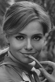 Photo of Eva Renzi