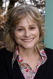 Photo of Elizabeth Garvie