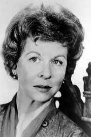 Photo of Maxine Stuart