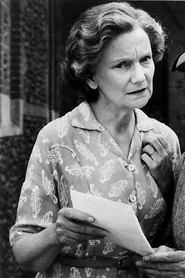 Photo of Dilys Hamlett