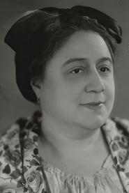 Photo of Mady Berry