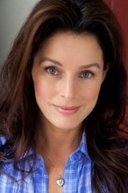 Photo of Sarah Deakins