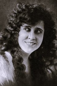 Photo of Leah Baird