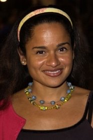 Photo of Tracy Vilar