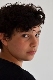 Photo of Lucas Bond
