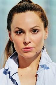 Photo of Mina Tander