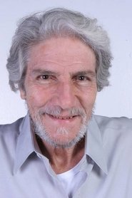 Photo of Cláudio Cavalcanti