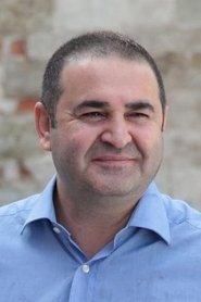 Photo of Şafak Sezer