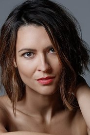 Photo of Elle LaMont