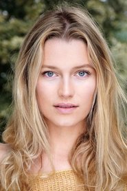 Photo of Jessica Madsen