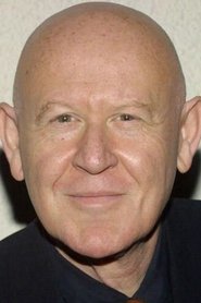 Photo of Daniel Benzali