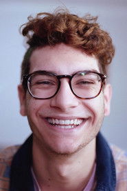 Photo of Noah Grossman