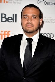 Photo of Aaron Burns