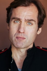Photo of Julian Elfer